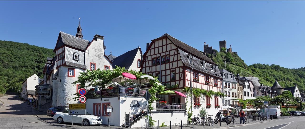 Altes Zollhaus Bed & Breakfast Байлщайн Екстериор снимка