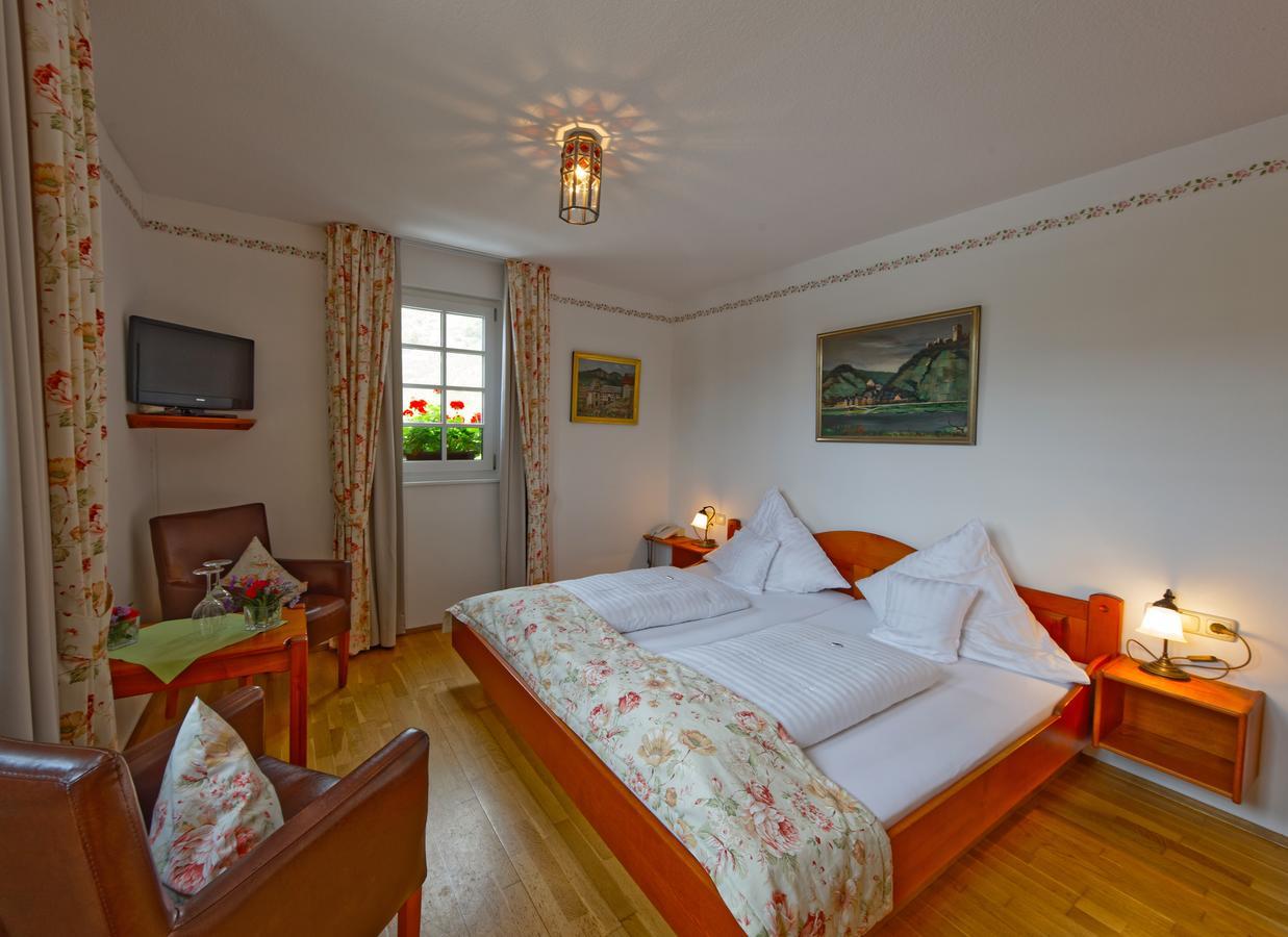 Altes Zollhaus Bed & Breakfast Байлщайн Екстериор снимка
